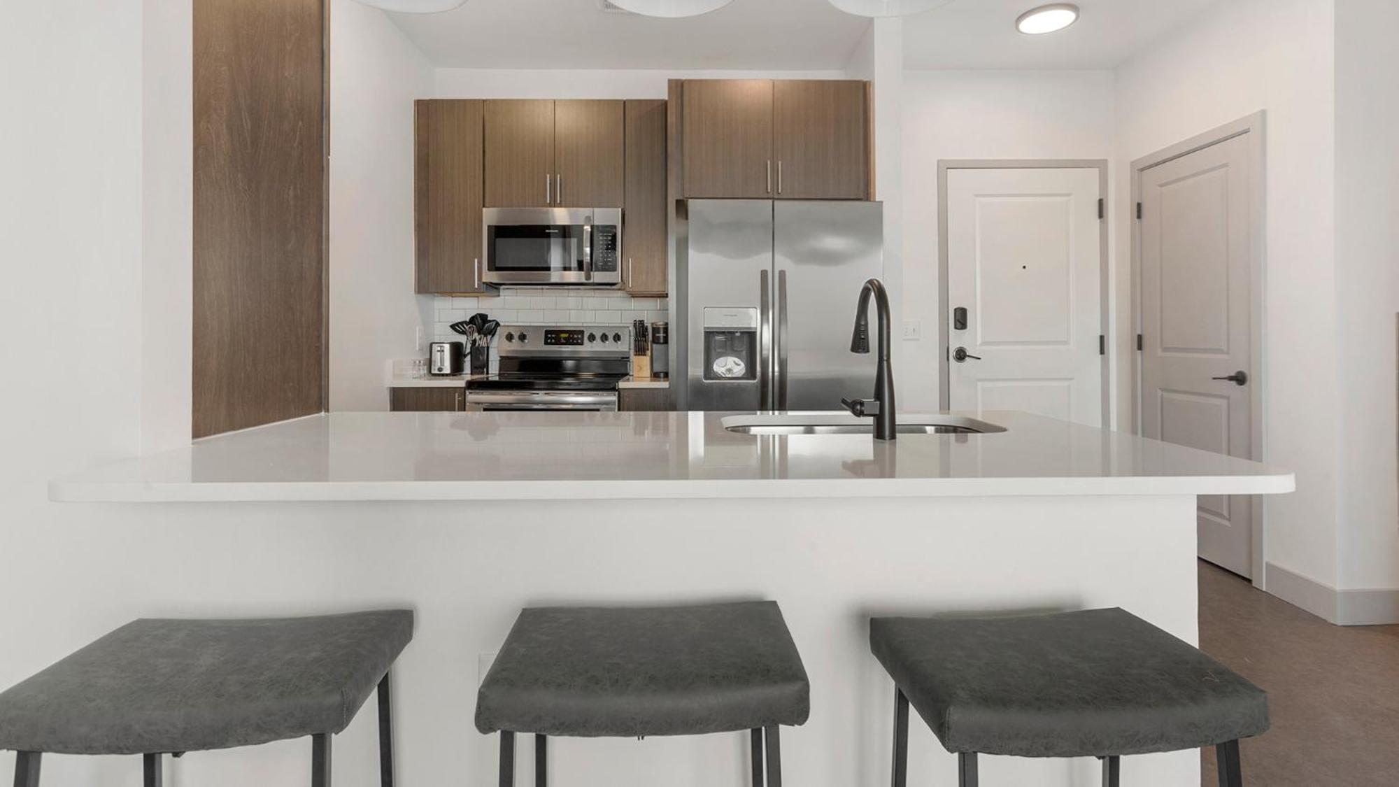 Sphere Condos By Barsala Richmond Bagian luar foto