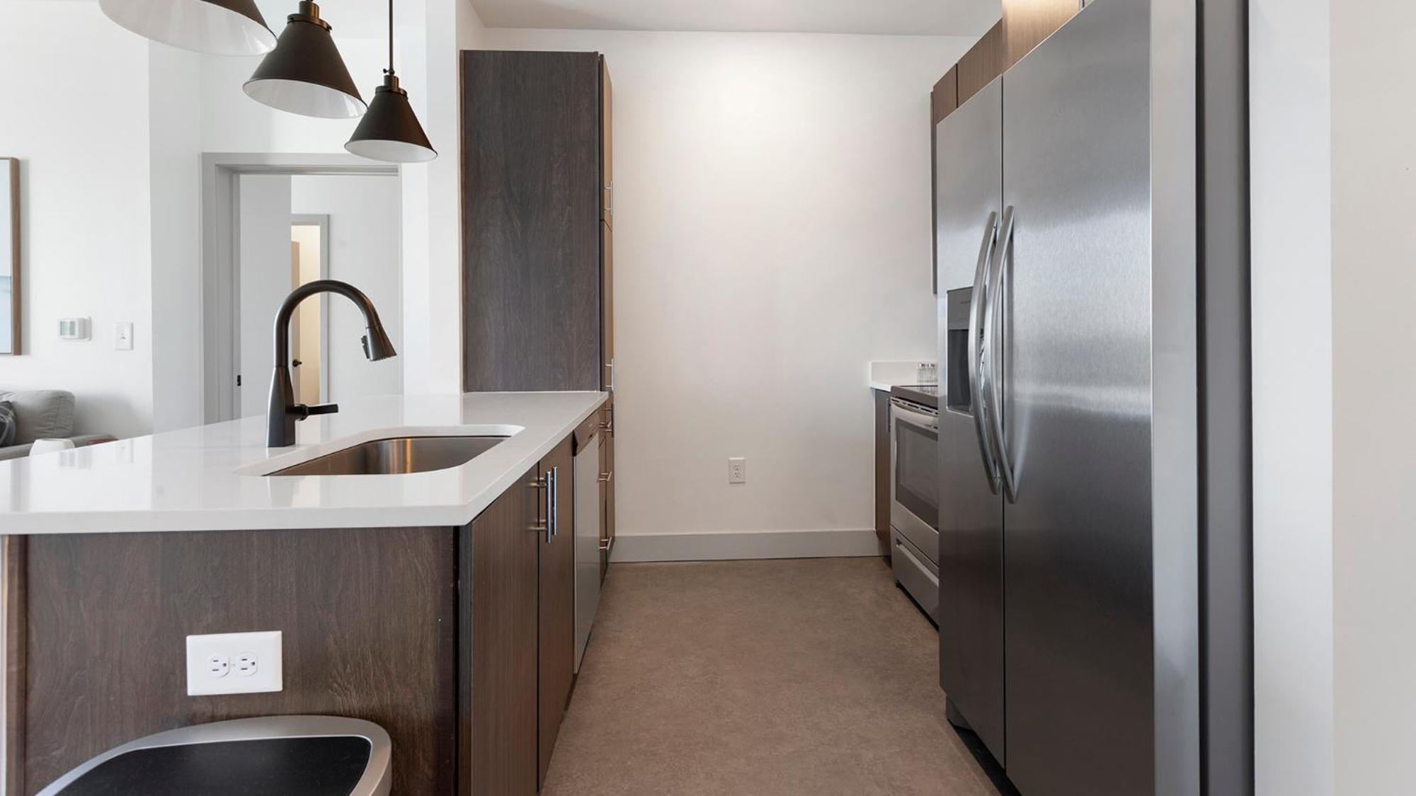 Sphere Condos By Barsala Richmond Bagian luar foto