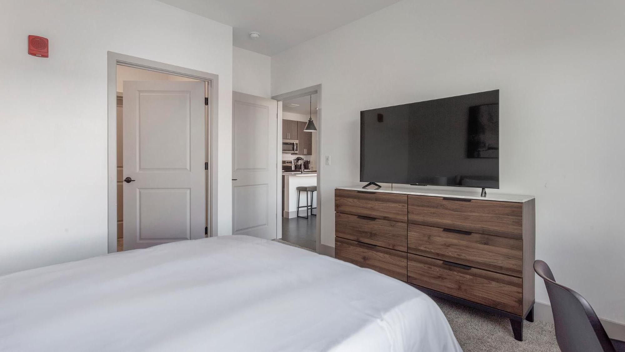 Sphere Condos By Barsala Richmond Bagian luar foto
